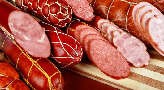 В Алматы стало больше "фальшивых" мясных продуктов